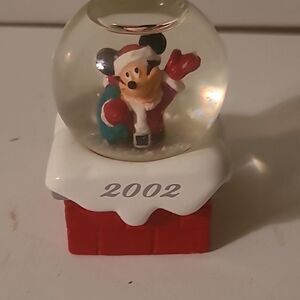 2002 Disney Mini Snow Globe
